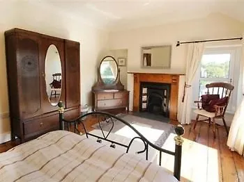 Pilton House Apartment Swansea